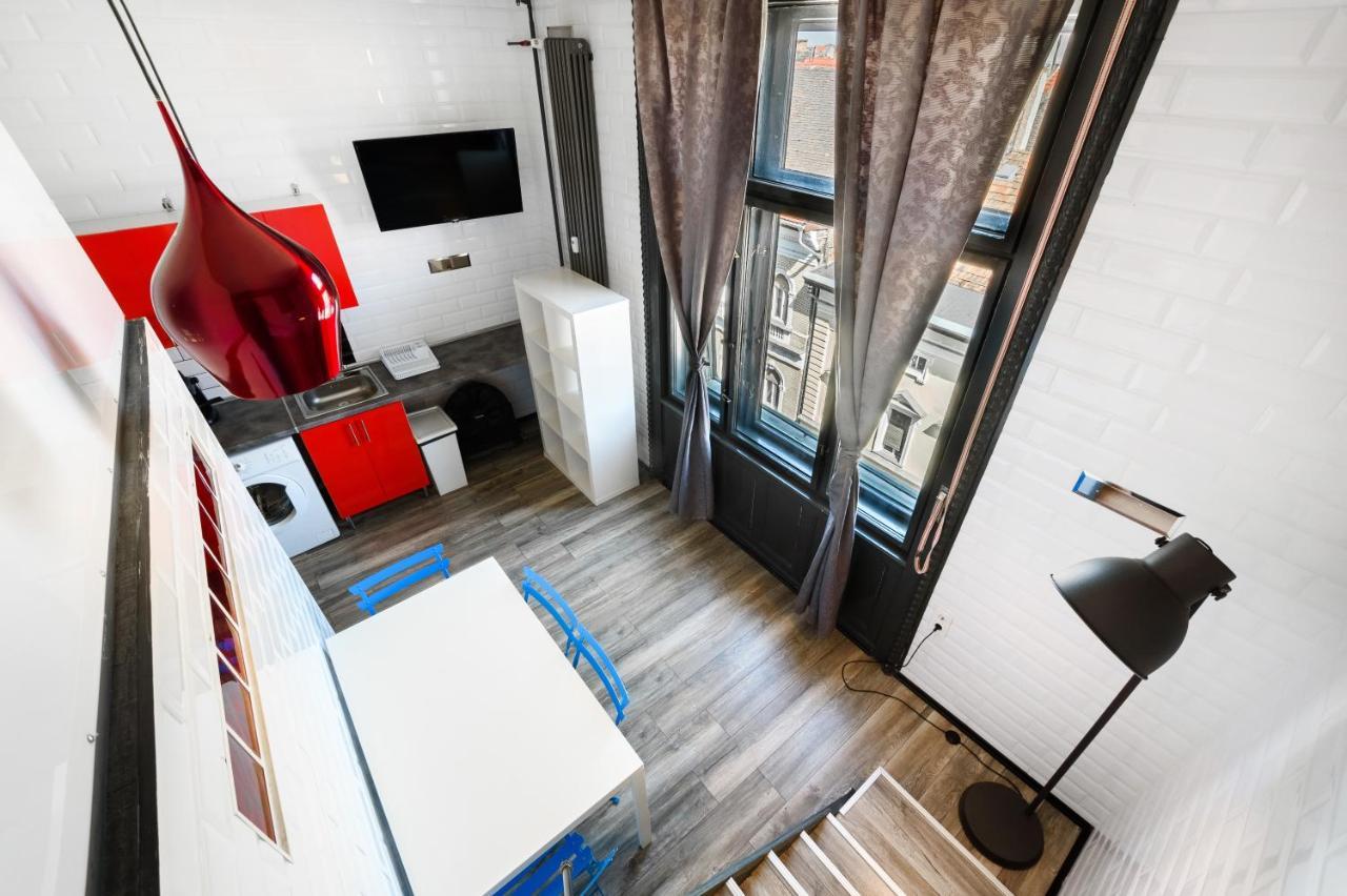 Apartman Rakoczi Road Location
